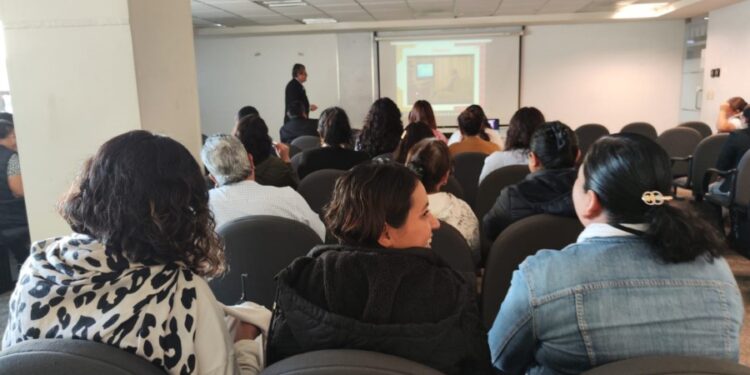 Promueve Secretaría de Administración entornos laborales positivos