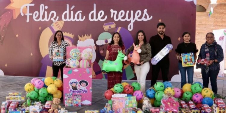 Con donación de juguetes promueven igualdad y desaprender roles de género