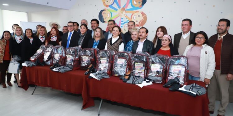 Garantiza gobierno estatal, acceso a la educación a niñas, niños y jóvenes de casas de asistencia del SEDIF