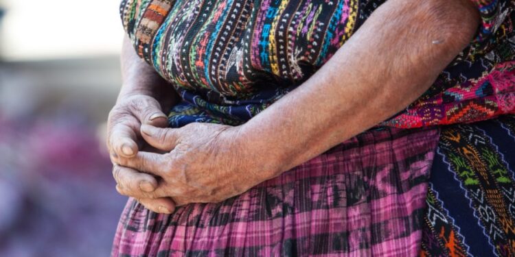 Obligado, consultar a comunidades indígenas en proyectos de infraestructura, plantean en el Senado