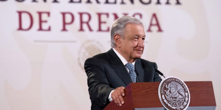 Presidente consolidará distribución de apoyos para que sean mensuales; Programas para el Bienestar estimulan economía, afirma