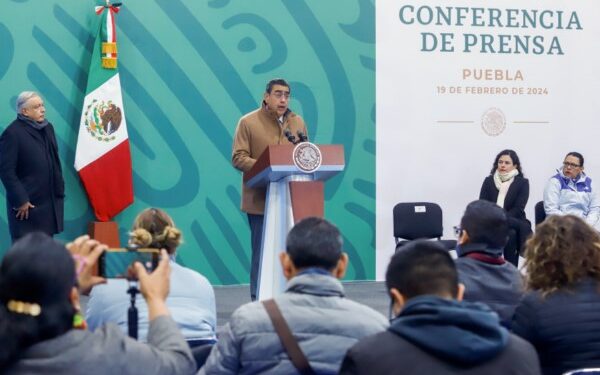 Aplicarán gobierno estatal, federal y BUAP 450 mdp en equipamiento de CU 2: Sergio Salomón