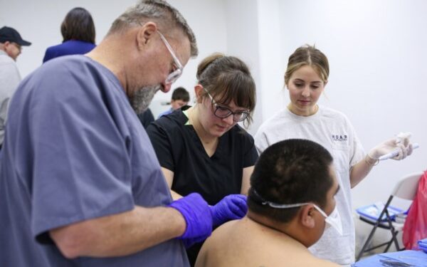 ATIENDEN DIF TAMAULIPAS Y CLUB ROTARIO VICTORIA A 230 PERSONAS CON JORNADA MÉDICA