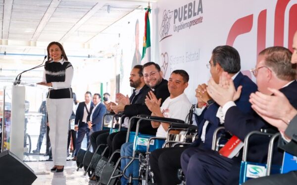 Con sector privado, gobierno de Puebla impulsa inclusión laboral de personas con discapacidad