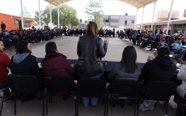 CONMEMORAN ESCUELAS DE ZACATECAS DÍA DE LA MUJER Y LA NIÑA EN LA CIENCIA