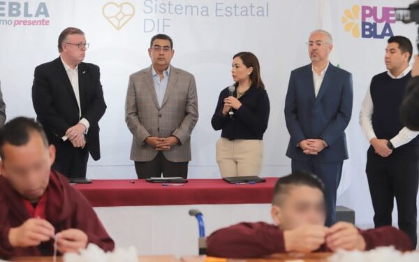 Impulsa gobierno estatal integración laboral de personas bajo tutela del SEDIF