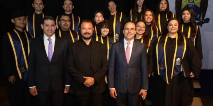 La UAdeC es de gran importancia para Coahuila: Manolo