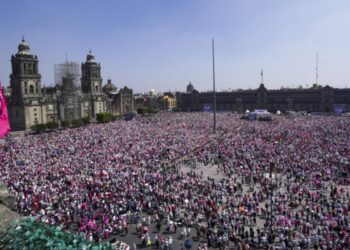 Ataques de AMLO, una “narrativa” que busca dividir a México, revira Lorenzo Córdova