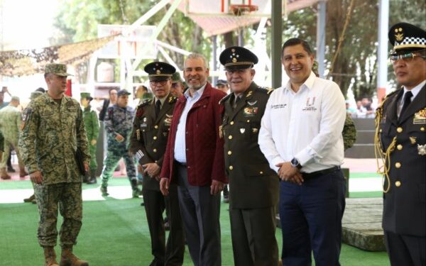 acudieron 370 mil a este evento militar en la capital michoacana