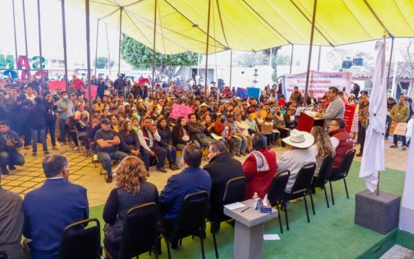 Propósitos de acciones de gobierno, cambiar vida de las y los poblanos: Sergio Salomón