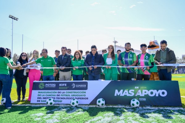 programas como transporte e internet gratuito, la Tarjeta Joven y en materia de empleo.