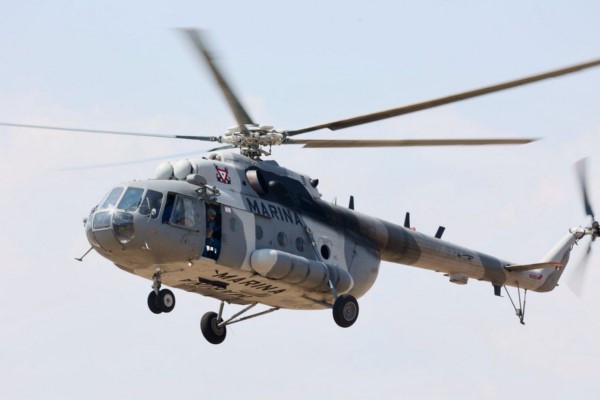 cuenta con un helibalde con capacidad de 2 mil 500 litros, que permitirá llevar a cabo descargas de agua