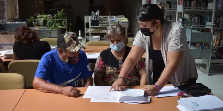Colaborarán estudiantes de los Institutos Tecnológicos en combate al rezago educativo