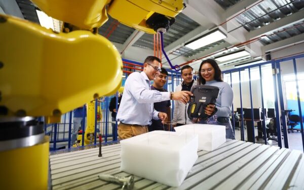 ESTUDIA EN LAS UNIVERSIDADES TECNOLÓGICAS; EMPRESAS BUSCAN A EGRESADOS DE ESTAS INSTITUCIONES