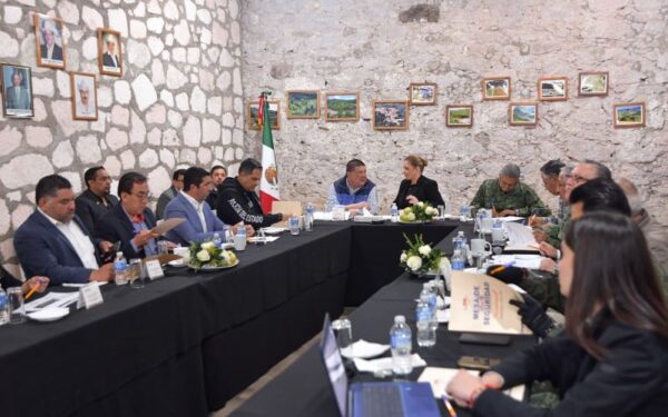 Participan autoridades de los tres órdenes de Gobierno en Mesa de Seguridad, en Guadalupe y Calvo