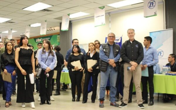 Realiza UTCH “12va. Feria del Empleo, Prácticas y Estadías”