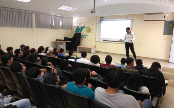 Sensibilizan a estudiantado sobre prevención de la violencia de género