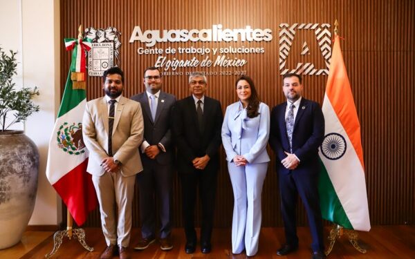 TERE JIMÉNEZ SE REÚNE CON EL EMBAJADOR DE LA INDIA EN MÉXICO