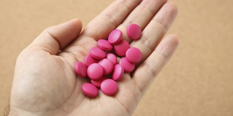 Urgen a actualizar Norma Oficial para prevención, tratamiento y control de adicciones