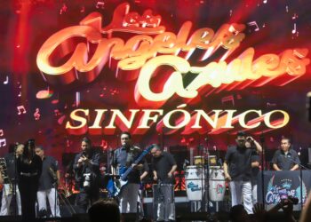 Baila Feria de Puebla con los Ángeles Azules