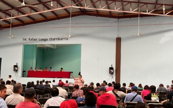 «Carmelita Ricárdez comprometida con el sector laboral de Oaxaca”