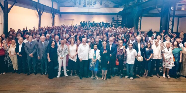 RESPALDAN A CSP MÁS DE 900 INTELECTUALES, ACADÉMICOS, CIENTÍFICOS Y ARTISTAS