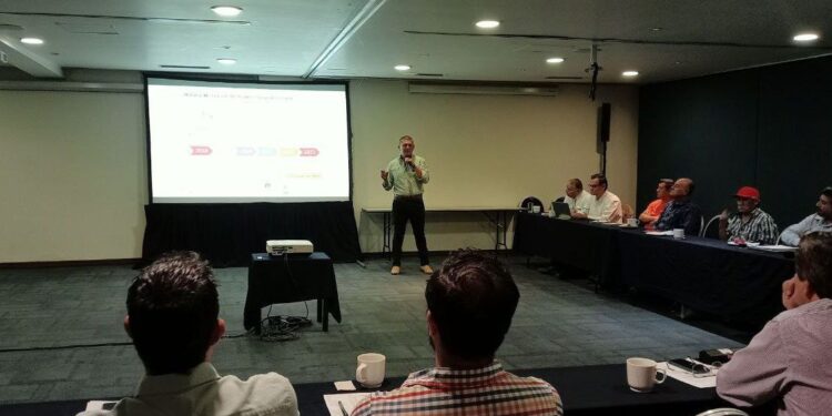 Presentan avances en materia de reducción de emisiones por degradación y deforestación