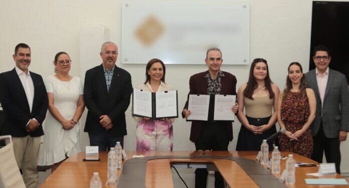 Suman esfuerzos SEDIF y Secretaría de Educación a favor de estudiantes con discapacidad