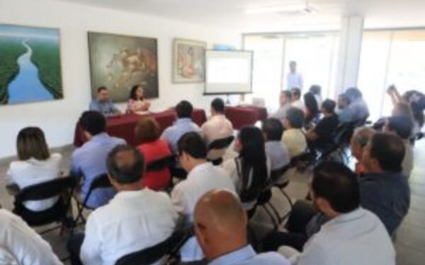 A TRAVÉS DEL PROGRAMA DE CRÉDITOS, SE OTORGARÁN APOYOS A EMPRESAS AFECTADAS DE ACAPULCO Y COYUCA DE BENÍTEZ