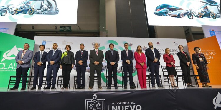 Inaugura Gobernador IMOF 2024, la Expo de Electromovilidad más grande de América Latina