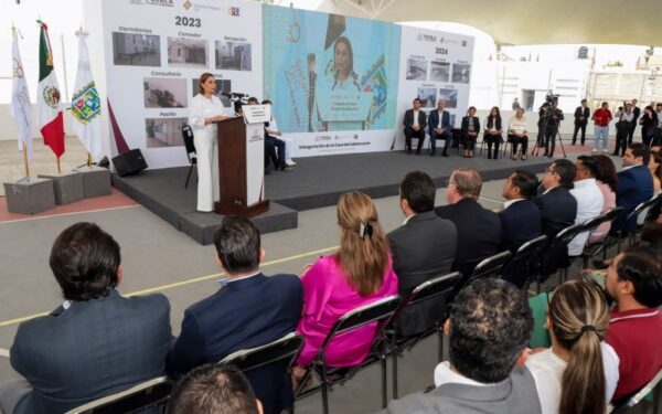 Inauguran Sergio Salomón y Gaby Bonilla nueva Casa del Adolescente