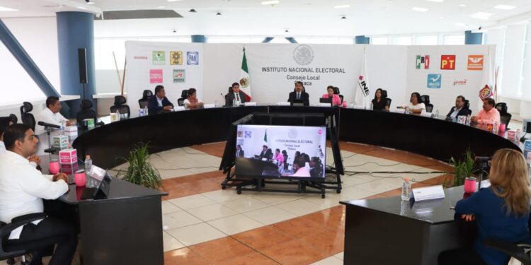 Celebra Consejo Local en Oaxaca, su última sesión del Proceso Electoral Concurrente 2023-2024.