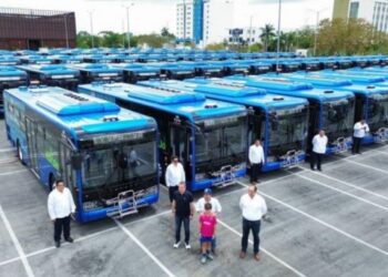 Presenta el Gobernador Mauricio Vila Dosal 74 nuevas unidades híbridas para continuar con la transformación de la movilidad en Yucatán