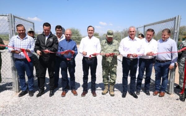 En equipo con el Ejército, invertiremos 100 mdp para fortalecer la infraestructura militar: Manolo