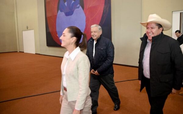 Histórica reunión entre el Gobernador David Monreal, el Presidente Andrés Manuel López Obrador, Claudia Sheinbaum y campesinos de Zacatecas