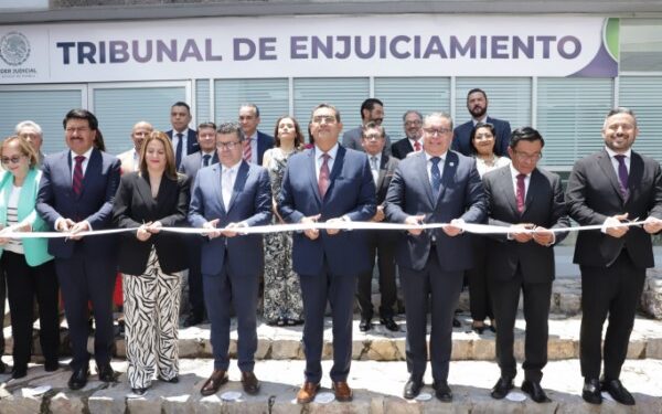 Inaugura Sergio Salomón Tribunal de Enjuiciamiento; coadyuvará a mantener el orden social