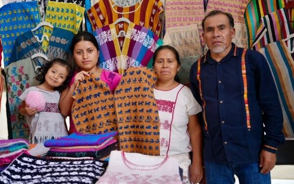 Invitan a conocer la herencia cultural de Oaxaca en la Feria del telar de cintura