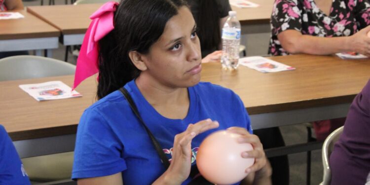 Capacita ICHDII a responsables de Estancias Infantiles sobre lactancia materna