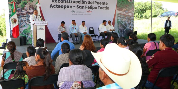 Con obras de infraestructura, Sergio Salomón mejora movilidad en Tochimilco y Acteopan