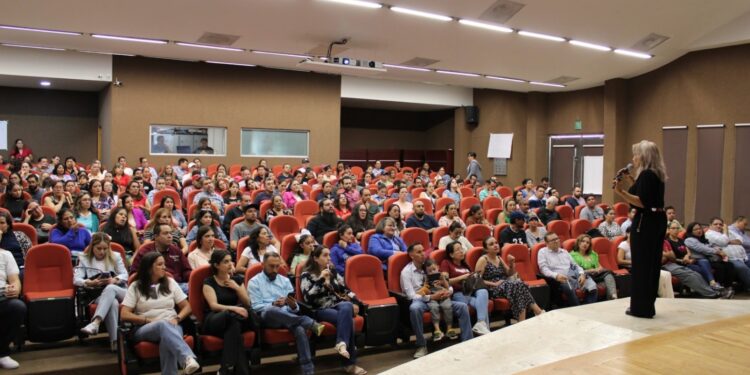 Con promoción de convivencia familiar y reflexión en torno a ambientes de paz, termina Campamento Zigzag 2024t