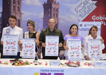 Invitan gobierno estatal y ayuntamiento a Festival del Chile en Nogada en Huauchinango