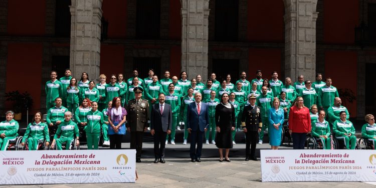 Presidente desea éxito a delegación mexicana en Juegos Paralímpicos de París 2024; “confiamos mucho en ustedes”, afirma