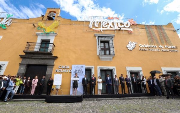 Coloca Sergio Salomón bando para dar a conocer a Alejandro Armenta como próximo gobernador de Puebla