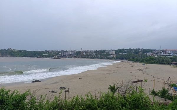 Operan con normalidad aeropuertos de Huatulco y Puerto Escondido tras el paso de John