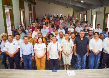 Atiende Semovi a más de mil personas concesionarias y operadoras en la Cuenca