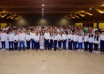 Exhorta Irma Bolaños a trabajar en favor de grupos prioritarios de las agencias del estado