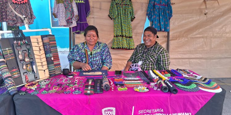 Impulsa feria “Juntos Producimos” de Saucillo el desarrollo económico de 66 productores regionales