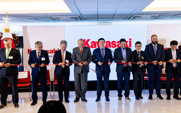 Inaugura Gobernador Planta Kawasaki de vehículos todo terreno y motos acuáticas