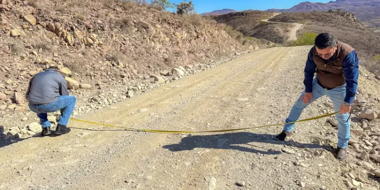 Mejoran la conectividad y movilidad de más de 900 mil habitantes con obras públicas en 36 municipios