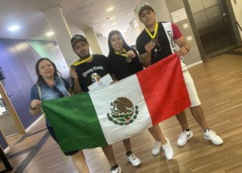 Estudiantes del Tec de Pátzcuaro ganan oro en concurso de ciencia